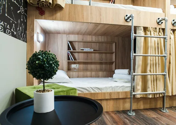 Hostel Valiza *
